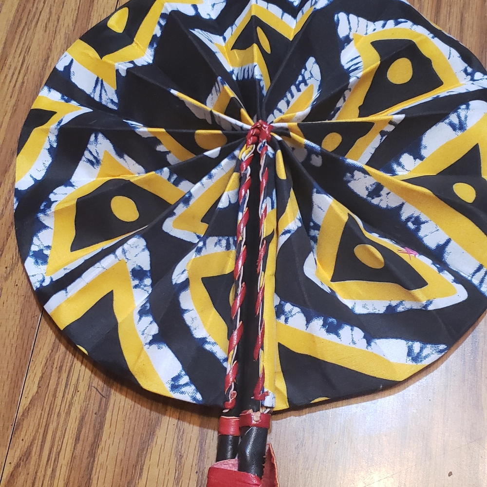 Stylish Yellow and Black Foral Print  Hand Fan